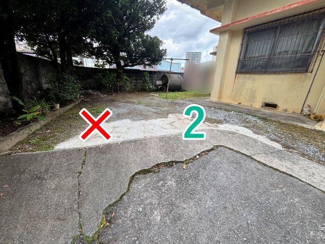 比屋根6-3-22駐車場の駐車場写真