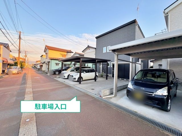 下山3-8-3駐車場の駐車場写真