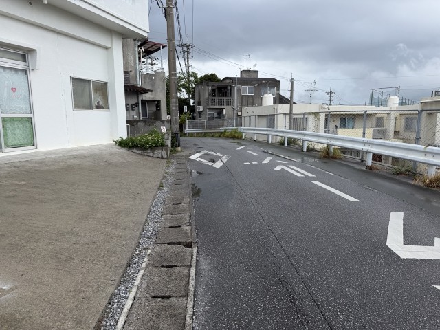 宮里3丁目22-7駐車場の駐車場写真