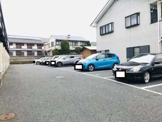 レオパレスハピネス駐車場【24720】の駐車場写真