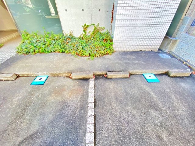 コアデコア駐車場の駐車場写真