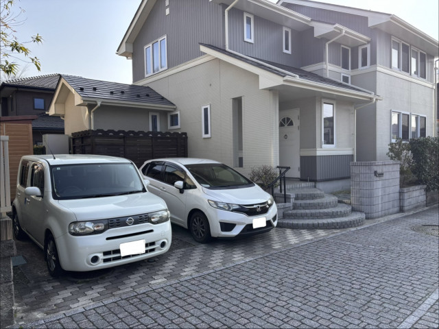 菅谷台4丁目9-7駐車場の駐車場写真