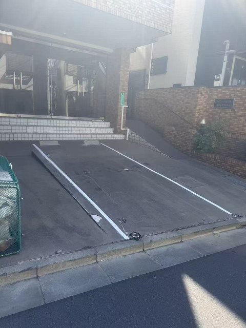 板橋区若木1丁目7-16駐車場の駐車場写真