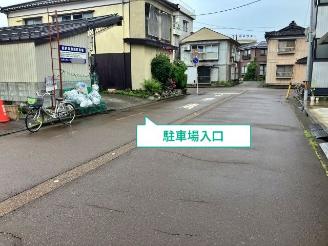 山田3丁目1-2駐車場の駐車場写真