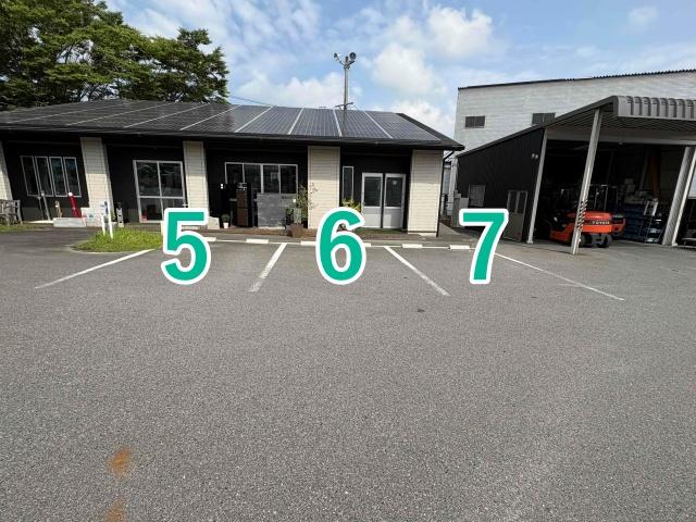 【鈴鹿サーキット1.2km】ユニソン三重営業所駐車場の駐車場写真