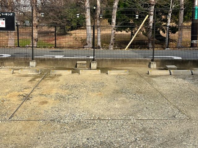 丸保山古墳駐車場(B)の駐車場写真