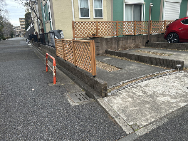 すすき野1丁目1-12駐車場の駐車場写真