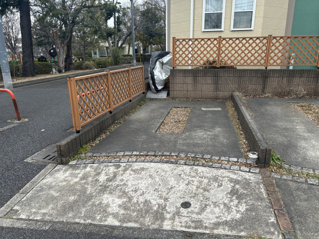 すすき野1丁目1-12駐車場の駐車場写真