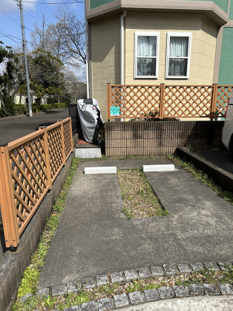 すすき野1丁目1-12駐車場の駐車場写真