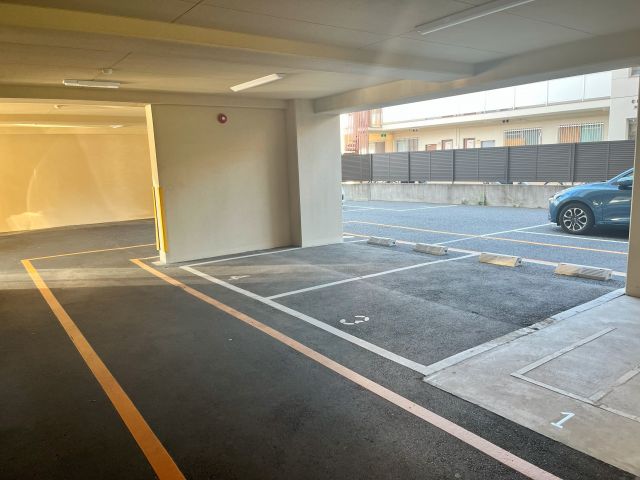 サムティ塚口レジデンス駐車場の駐車場写真