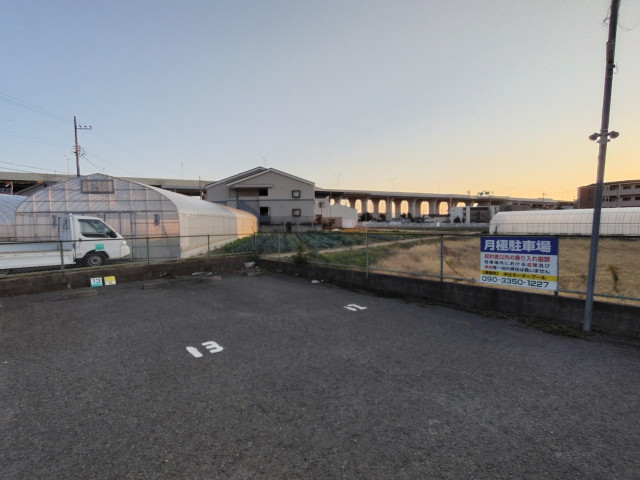 中辻モータープールの駐車場写真