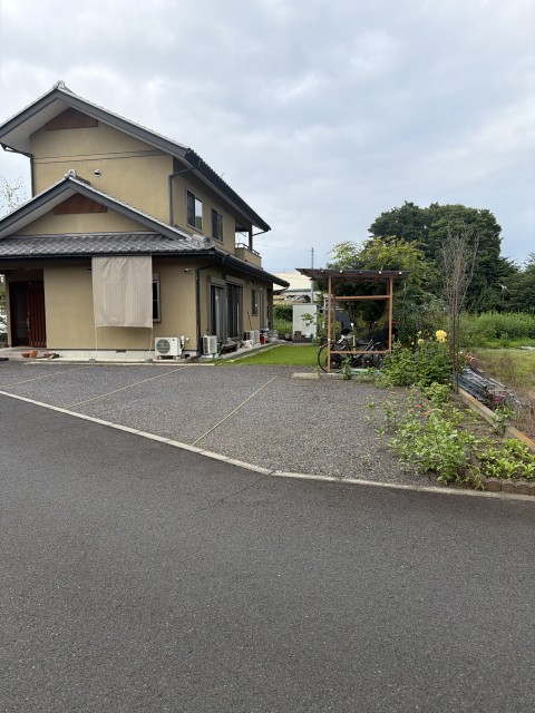 広沢町1丁目2575駐車場の駐車場写真
