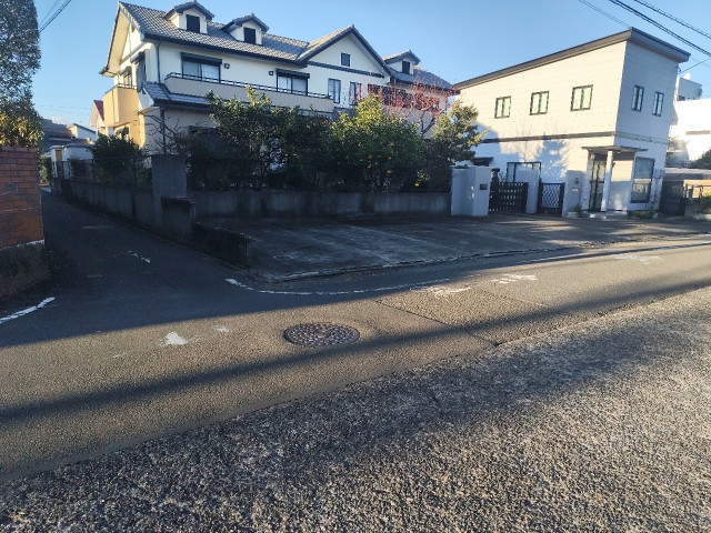 西千代田町13-17　駐車場の駐車場写真