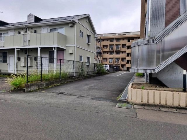 駐車場写真2
