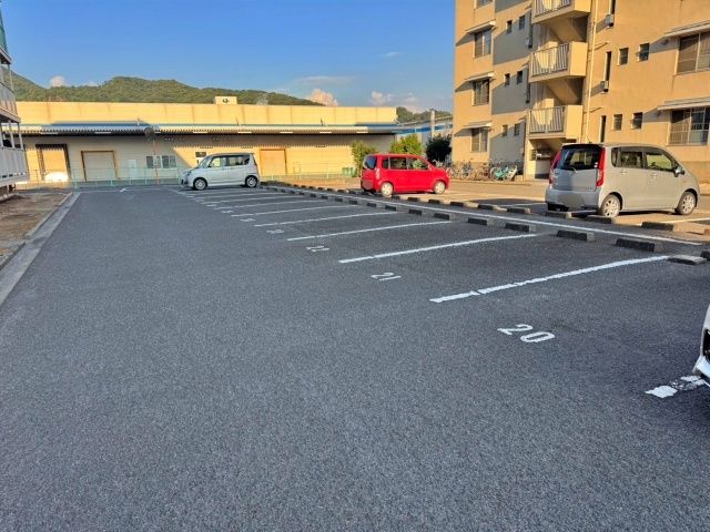 駐車場写真2