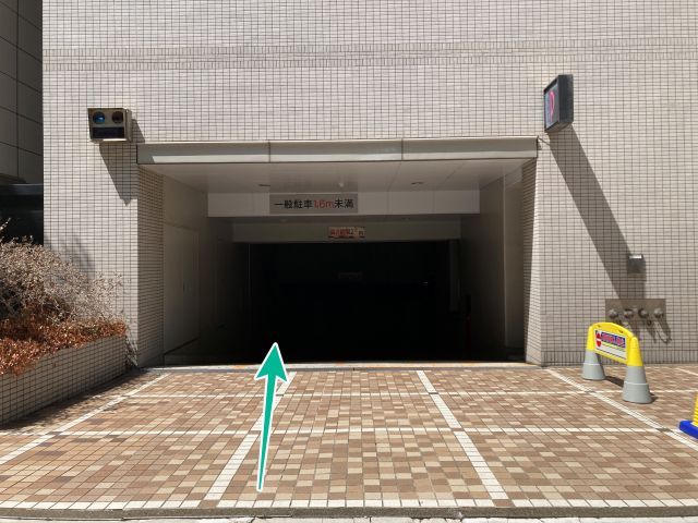 ホテルプラム駐車場【ご利用時間：平日7:00～22:00】の駐車場写真