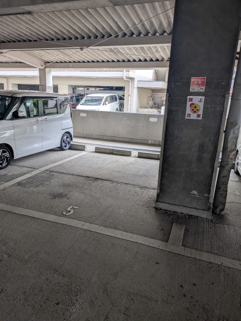 駐車場写真2