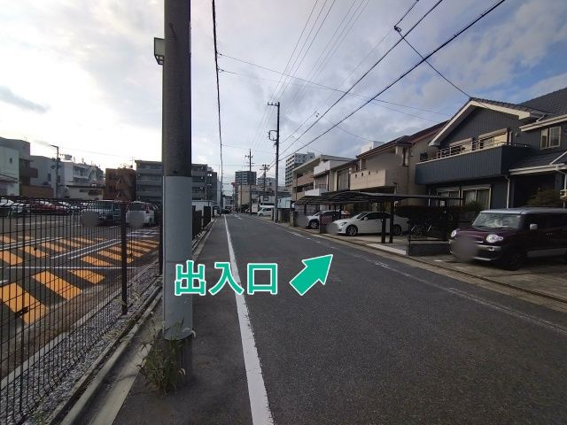 東区大幸2-2-32駐車場の駐車場写真