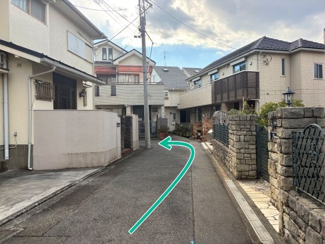 [11a45]田園調布5丁目46▽個宅アキッパ駐車場の駐車場写真