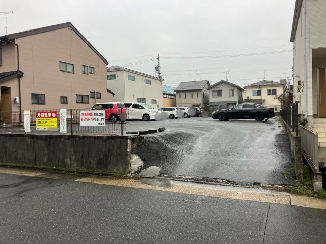 駐車場写真2