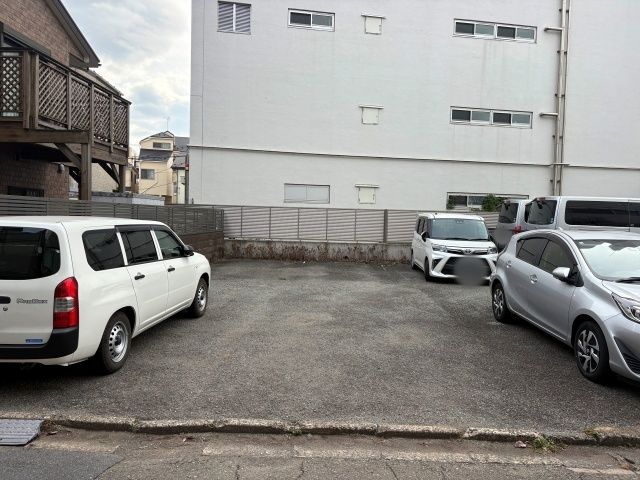 駐車場写真2