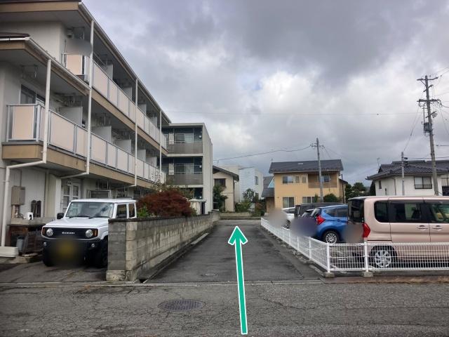 若里1丁目23-18駐車場の駐車場写真