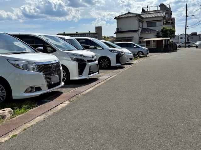 駐車場写真2