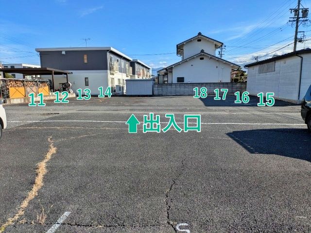 【丹波島橋南バス停徒歩3分】青木島1丁目駐車場の駐車場写真