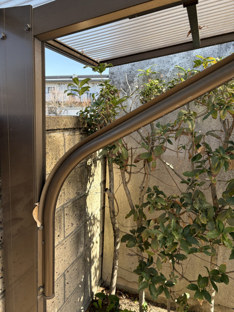 押原公園中央道昭和バス停の駐車場写真