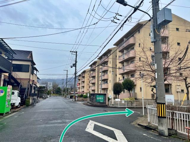東大阪加納団地駐車場(9号棟付近)の駐車場写真