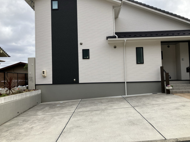 己斐東1丁目15-26駐車場の駐車場写真