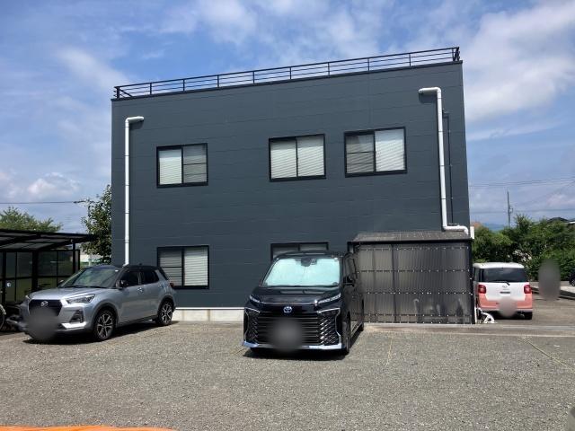 国吉田6丁目5-14駐車場の駐車場写真