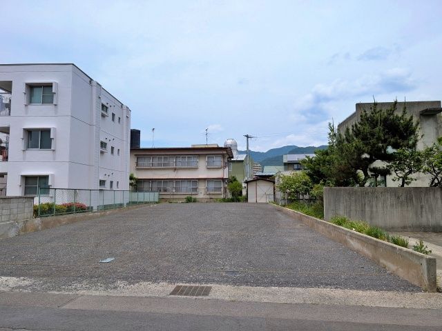 アキッパ スワマチスローハイク小和田南軽専用駐車場の駐車場写真