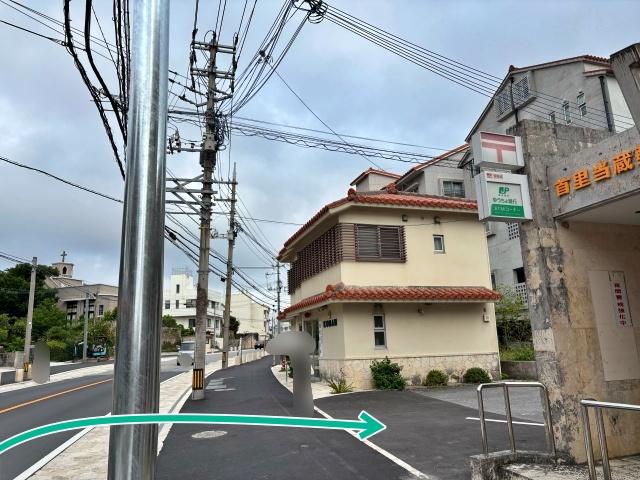 S01_那覇市首里当蔵（沖縄県立芸術大学横）駐車場の駐車場写真
