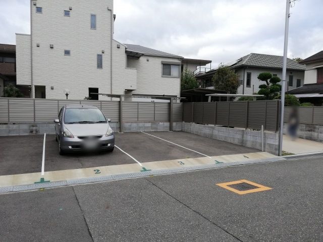 駐車場写真2