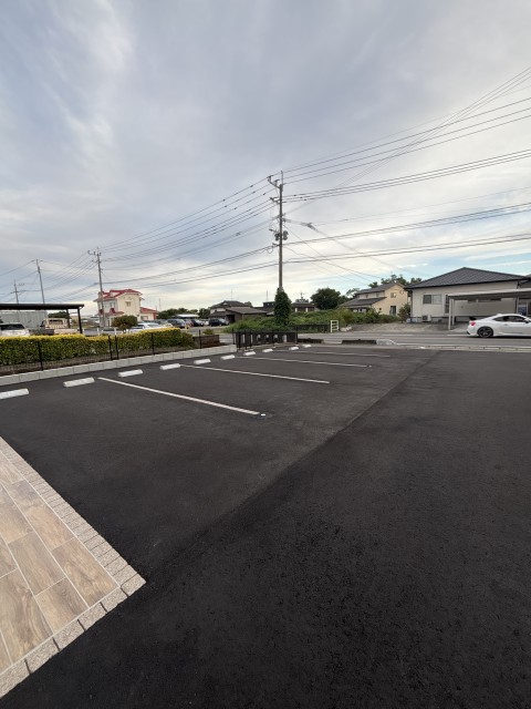 鍋島町蛎久1720駐車場の駐車場写真