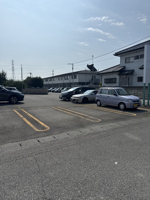 伊勢崎市連取元町駐車場の駐車場写真
