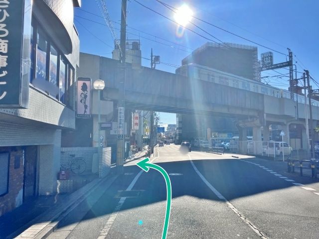 大師線高架下第1駐車場の駐車場写真