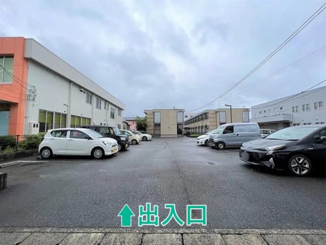レオパレスナカウミ駐車場【25342】の駐車場写真