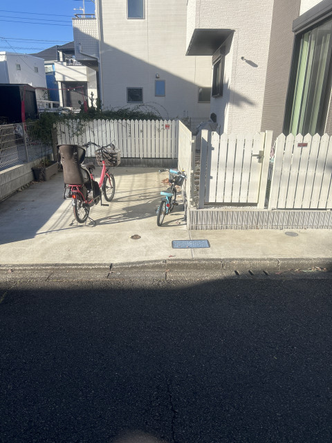 高ヶ坂5丁目4-4駐車場の駐車場写真