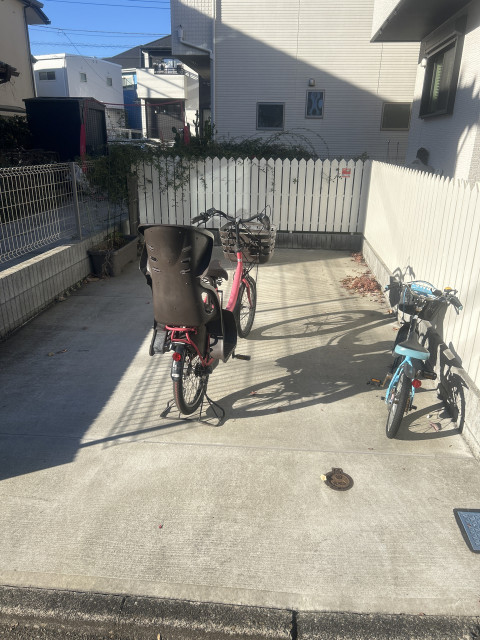 高ヶ坂5丁目4-4駐車場の駐車場写真