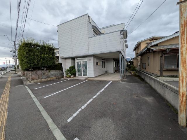 駐車場写真2