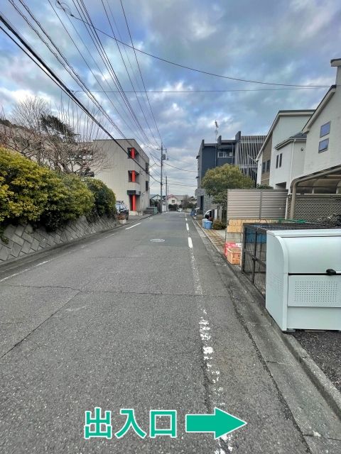 リロの駐車場 南大沢1丁目第2の駐車場写真