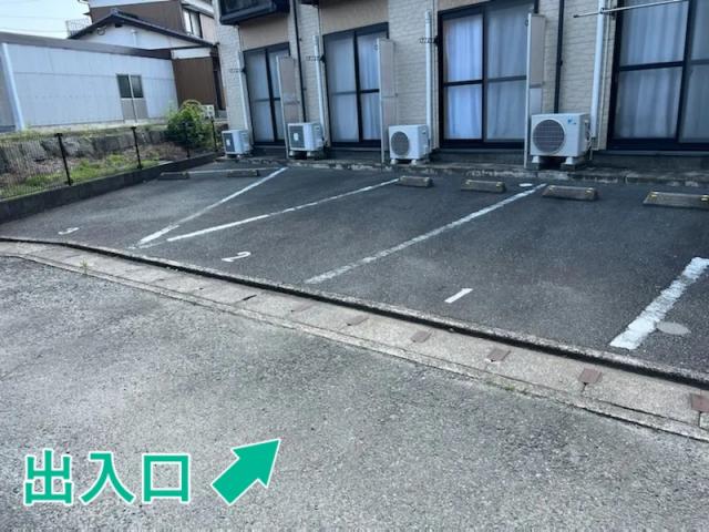 駐車場写真2