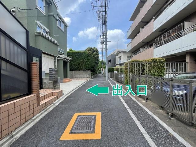 [18e40]戸山1丁目13◎個宅アキッパ駐車場の駐車場写真