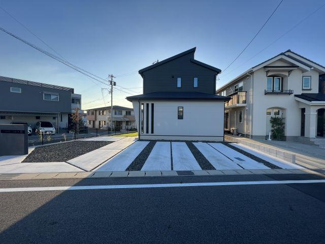 [19f95]寺部町3丁目 Y邸☆アキッパ駐車場 【イベント】の駐車場写真