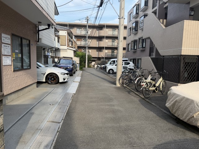 駐車場写真2