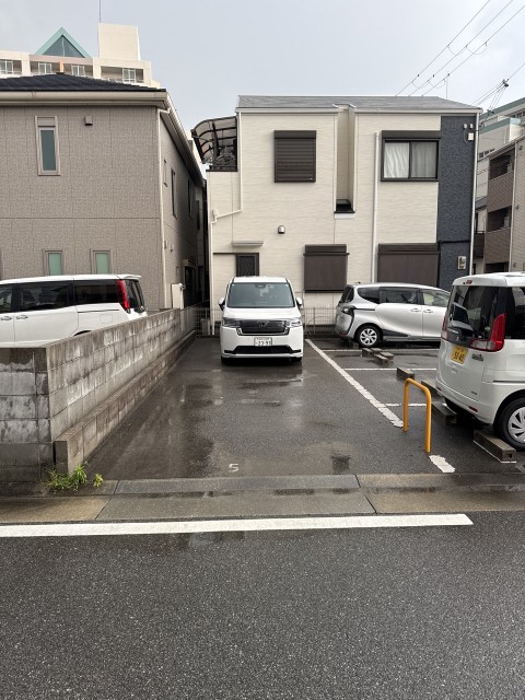 駐車場写真2
