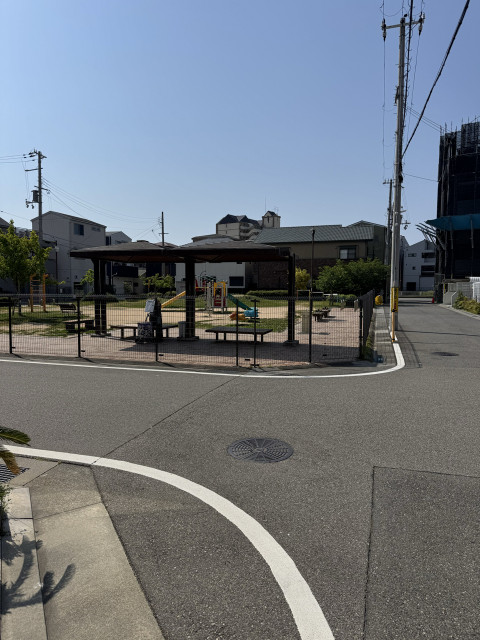 ノエビアスタジムまで徒歩7分　浜中町2丁目14-12 5番の駐車場写真