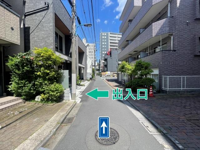 [1b385]新小川町6◎個宅アキッパ駐車場の駐車場写真